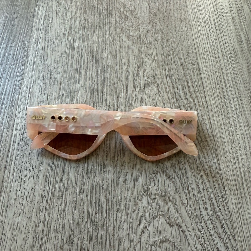 quay australia hot gossip pink peach geomtric retro cat eye sunglasses eyewear - Picture 3 of 6